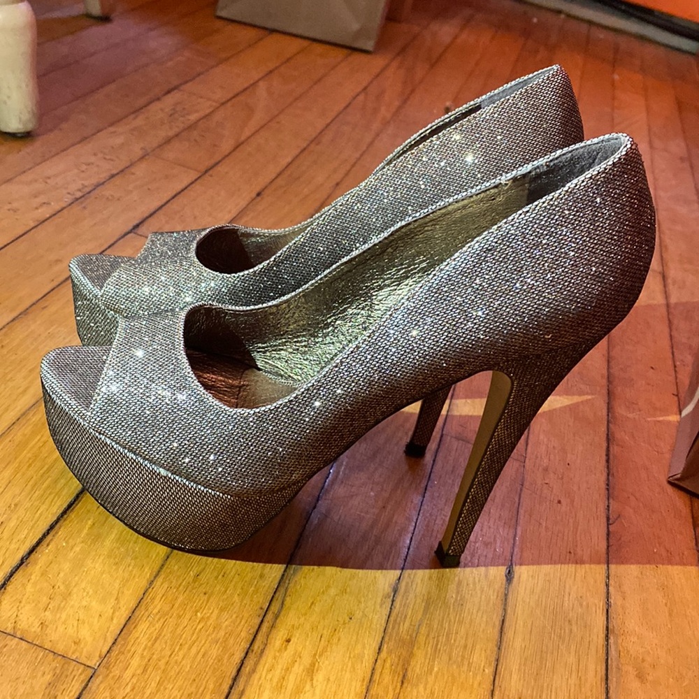 ALDO Women’s Sparkly Heels size 6 1/2 / 37